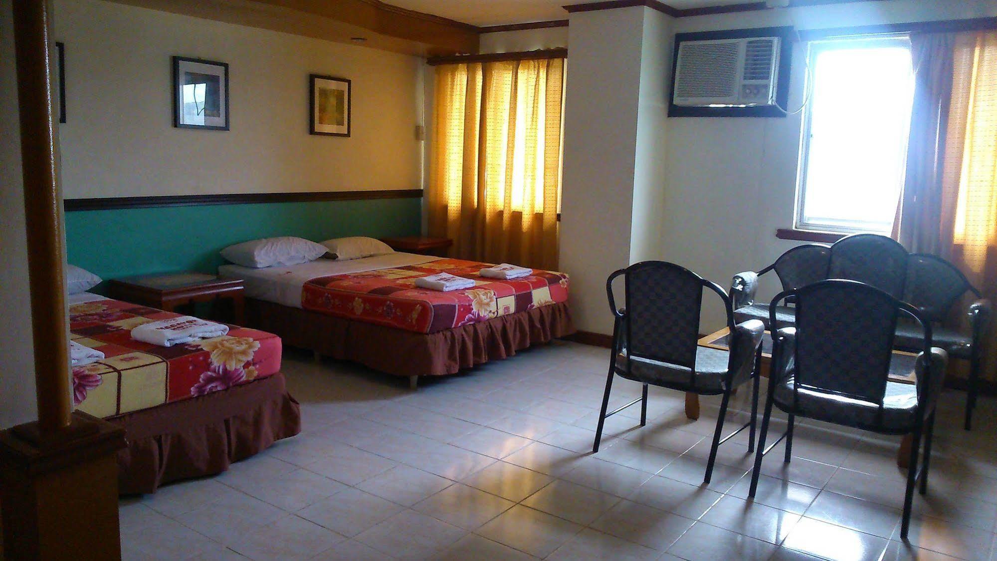 Magayon Hotel Legazpi Luaran gambar